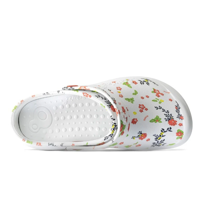 Sabots Légers Protec Blanc à Motifs pour Personnel Médical - SCHU’ZZ - Image 13
