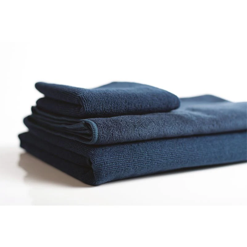 Serviette de Bain Microfibre Bleu Marine 140x70cm - TOWEL CITY - Image 4